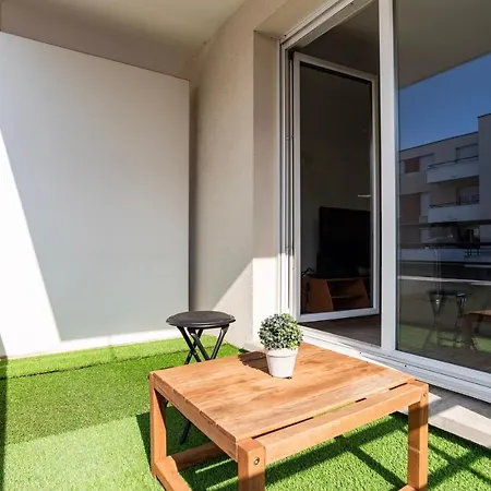 Le Zenith - Parking Prive & Wifi - 5 Min Zenith De Apartment