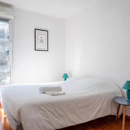 Le Zenith - Parking Prive & Wifi - 5 Min Zenith De Apartment *