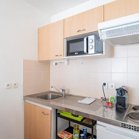 Le Zénith - Parking Privé&wifi - 5 Min Zénith De Appartamento Strasburgo